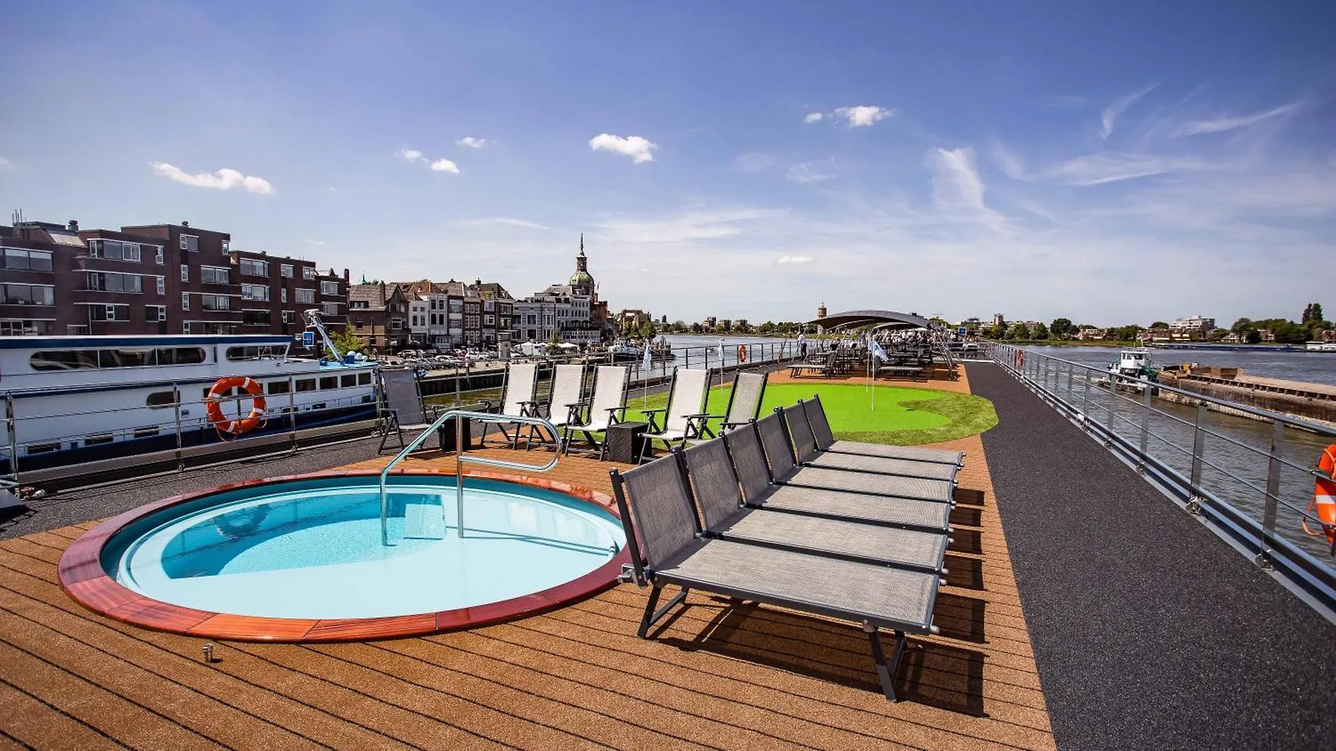 Hotelship Ms Oscar Wilde Frankfurt am Main