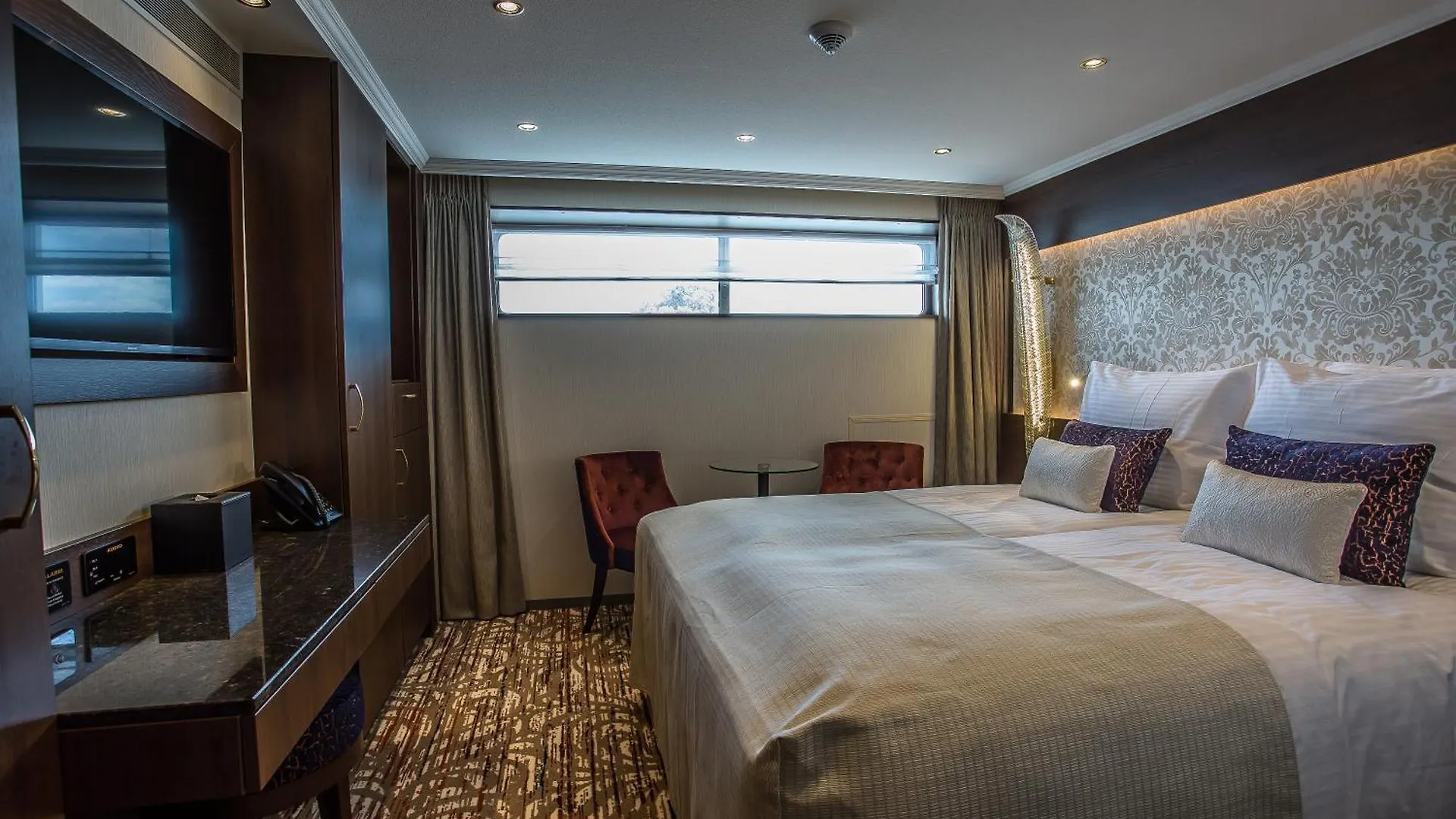 Hotelship Ms Oscar Wilde Frankfurt am Main 4*,